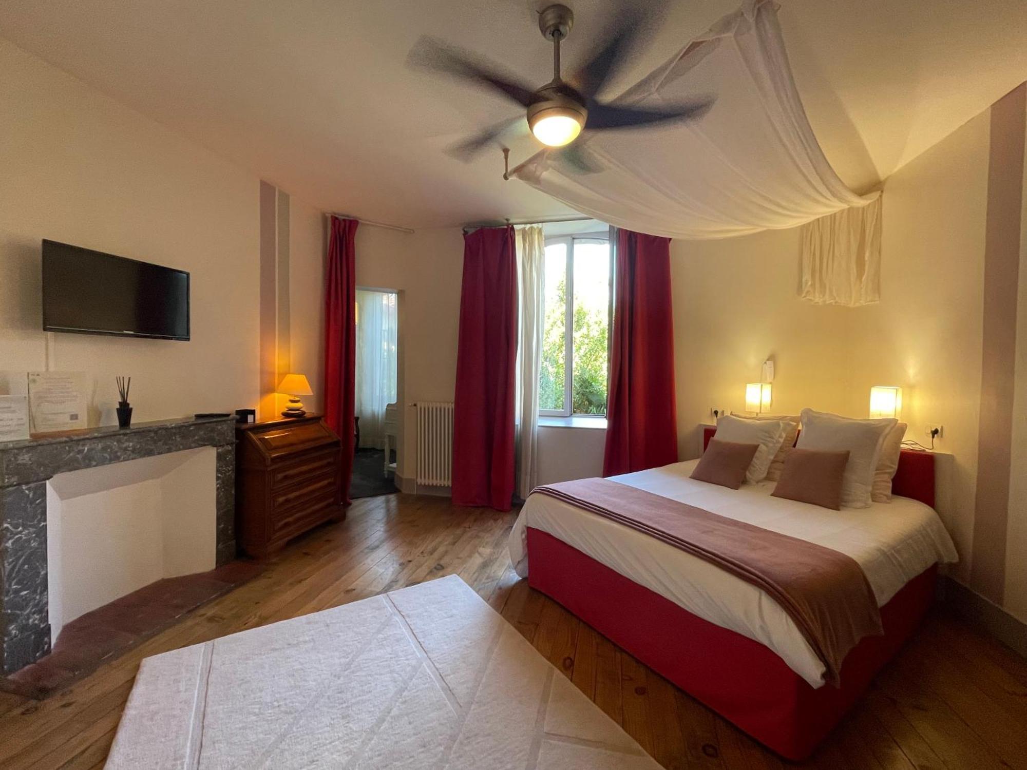 Le St Vincent Hotell Roquefort  Eksteriør bilde