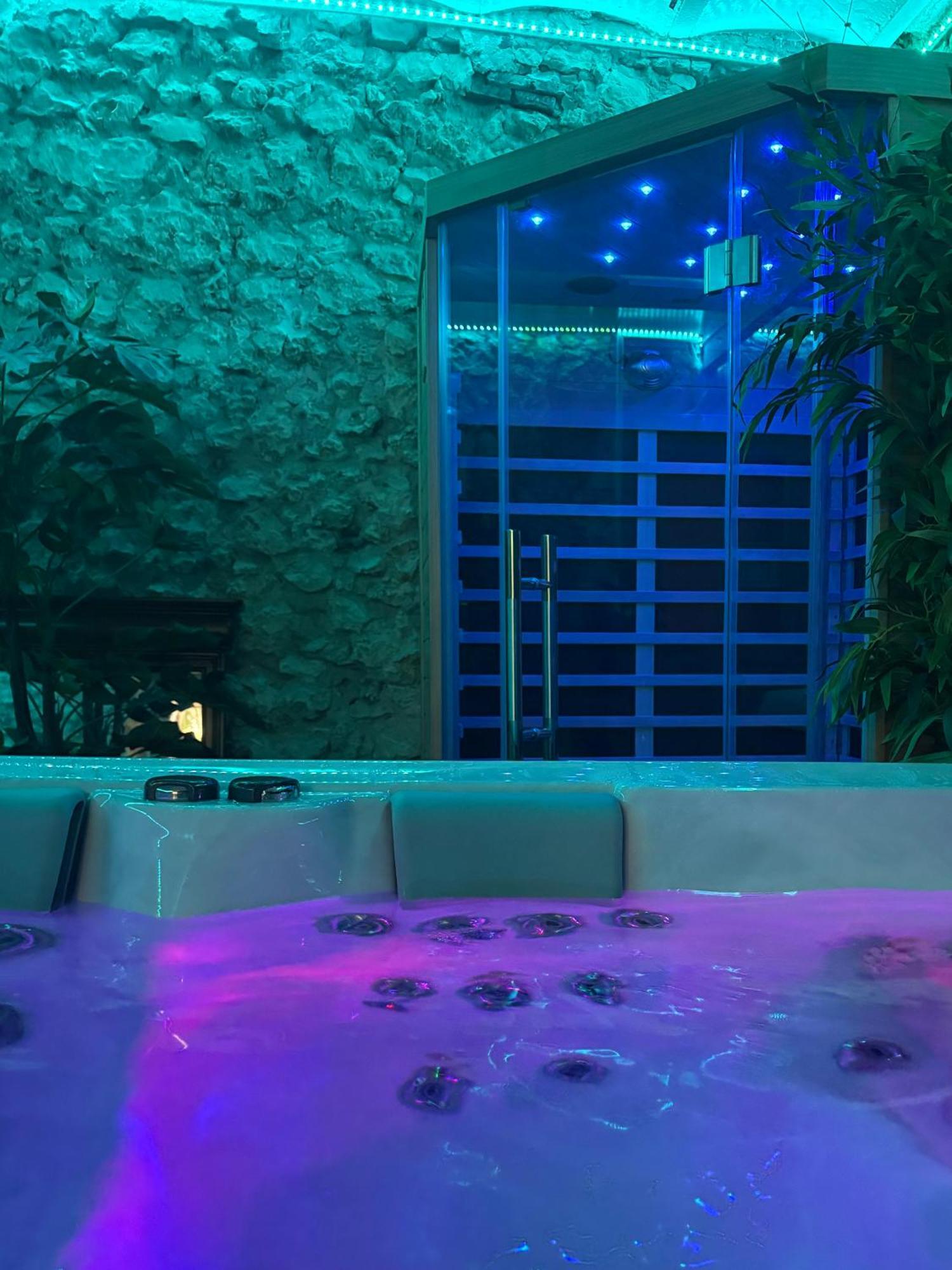 Le St Vincent Hotell Roquefort  Eksteriør bilde